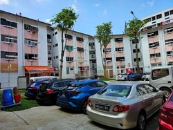 Chong Pang Garden (D27), Shop House #456921451